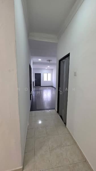 Rumah Teres untuk Dijual di Taman Nilai Perdana (Nilai) - Norfaizah Ahmad - Corridor - PropertyGuru.com.my