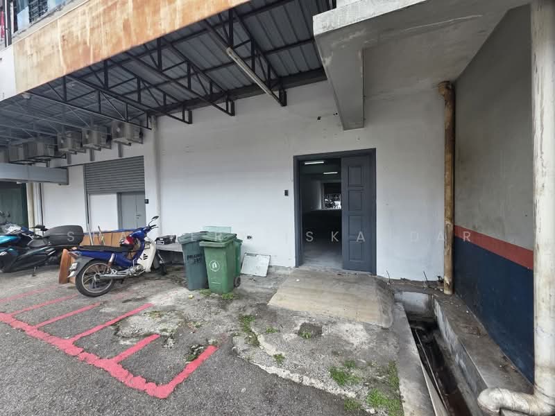 Kedai / Pejabat untuk Dijual di Bukit Indah (Ampang) - Shaziery Iskandar - Exterior - PropertyGuru.com.my