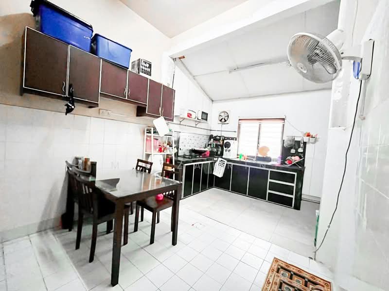 Rumah Teres 2 Tingkat untuk Dijual di Taman Bukit Cheras (Cheras) - M.J Zairin - Kitchen - PropertyGuru.com.my