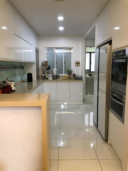 3-storey Terraced House for Sale in Taman Tasik Damai (Sungai Besi) - Maggie Yeo - Dry Kitchen - PropertyGuru.com.my