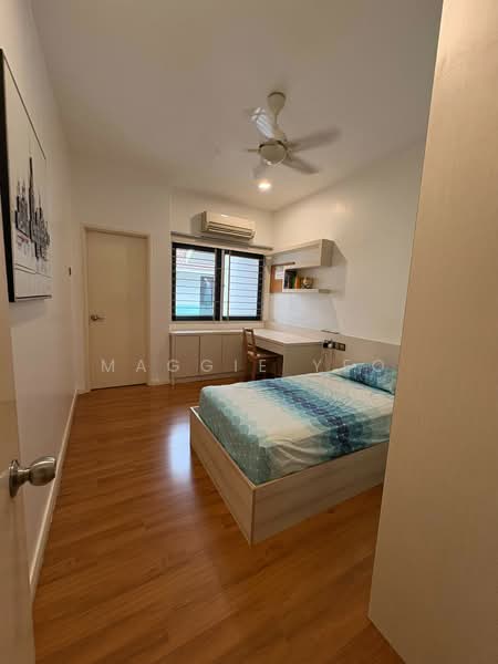 3-storey Terraced House for Sale in Taman Tasik Damai (Sungai Besi) - Maggie Yeo - Bedroom - PropertyGuru.com.my
