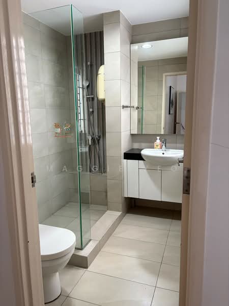 3-storey Terraced House for Sale in Taman Tasik Damai (Sungai Besi) - Maggie Yeo - Bathroom - PropertyGuru.com.my