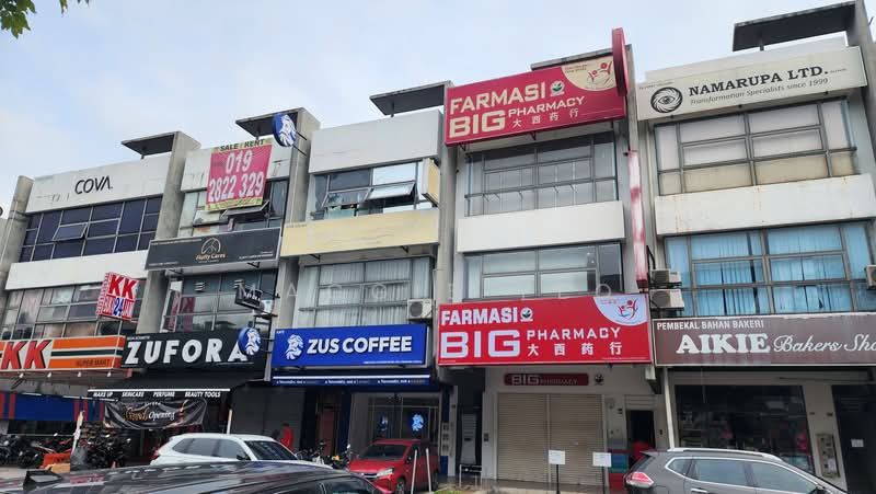 3-storey Terraced House for Sale in Taman Tasik Damai (Sungai Besi) - Maggie Yeo - Exterior - PropertyGuru.com.my