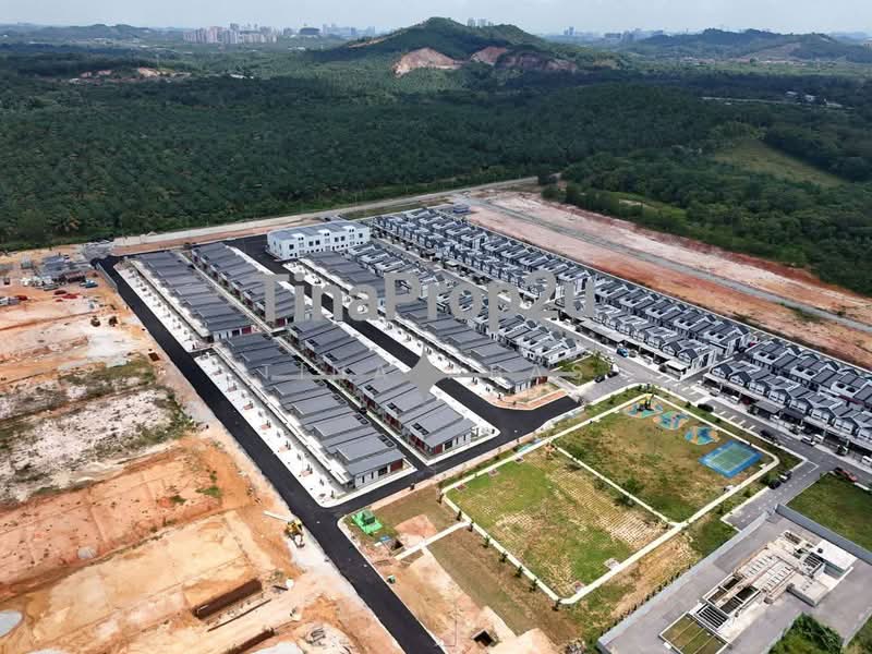 Rumah Teres untuk Dijual di Sepang (Selangor) - Tina Abas - Exterior - PropertyGuru.com.my