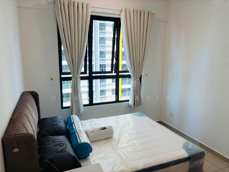 Servis Apartment untuk Disewa di Parkland Residence - Hawa Ibrahim - Bedroom - PropertyGuru.com.my