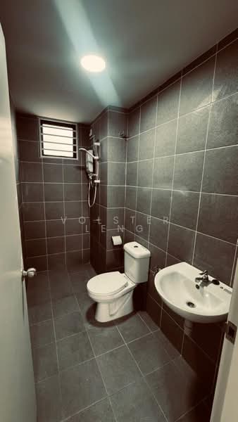 Pangsapuri untuk Disewa di Residensi Max - Volster Leng - Bathroom - PropertyGuru.com.my