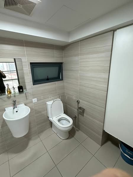 Service Residence for Rent at Serviced Residence @ 3 Towers - Louis . - Bathroom - PropertyGuru.com.my