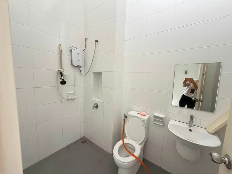 2-storey Terraced House for Sale in Johor Bahru (Johor) - Jane Ngoi - Bathroom - PropertyGuru.com.my