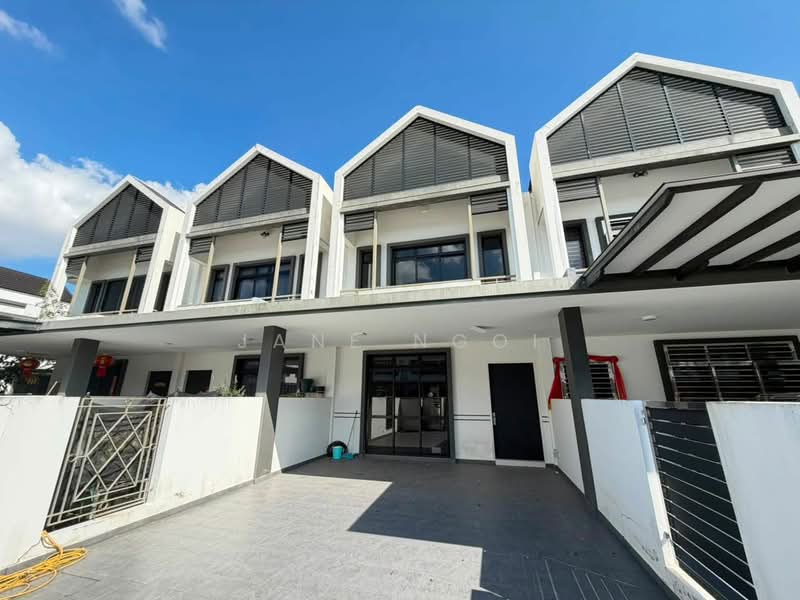 2-storey Terraced House for Sale in Johor Bahru (Johor) - Jane Ngoi - Exterior - PropertyGuru.com.my