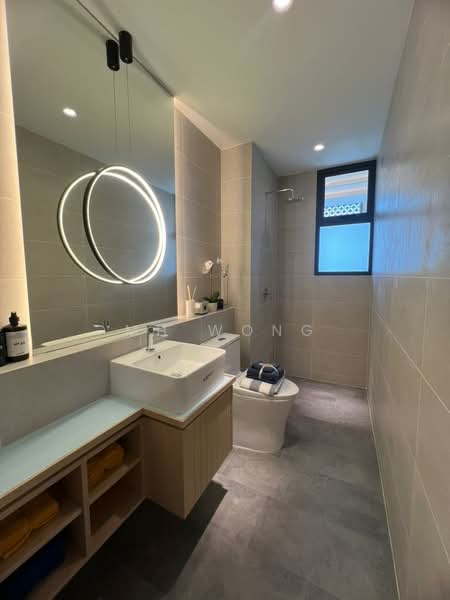 Servis Apartment untuk Dijual di Stellaris @ Riana Dutamas - MH Wong - Bathroom - PropertyGuru.com.my