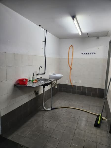 Shop for Sale in Kota Kemuning (Shah Alam) - Diana See - Interior - PropertyGuru.com.my