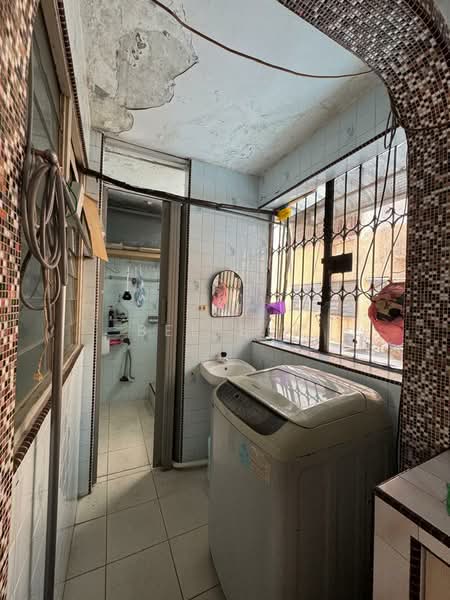 Rumah Flat untuk Dijual di Flat Taman Ungku Tun Aminah - Bee Bee - PropertyGuru.com.my