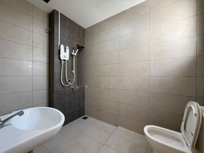 2-storey Terraced House for Rent in Bandar Gamuda Cove (Dengkil) - SY Lee - Bathroom - PropertyGuru.com.my