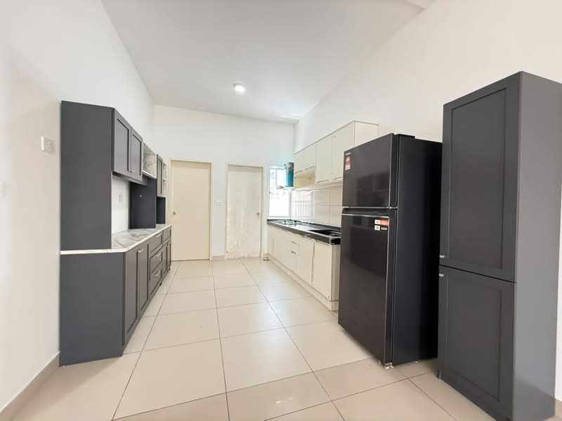 2-storey Terraced House for Rent in Bandar Gamuda Cove (Dengkil) - SY Lee - Kitchen - PropertyGuru.com.my