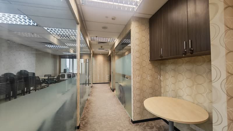 Office for Rent in KLCC (KL City Centre) - Jamie Chen - Corridor - PropertyGuru.com.my
