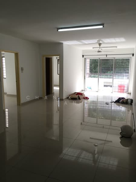 Pangsapuri untuk Disewa di Flora Damansara Apartment - Chan Keong Tan - Living Room - PropertyGuru.com.my