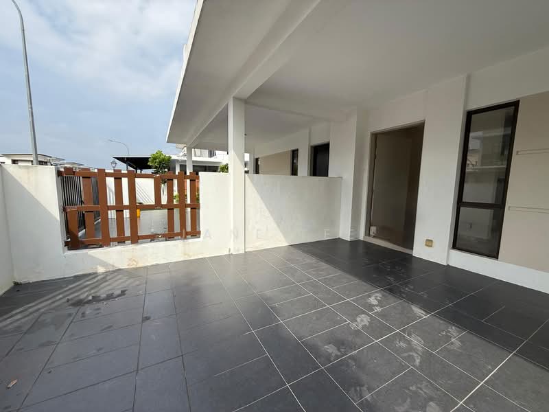 Rumah Kluster untuk Dijual di Hulu Langat (Selangor) - Jane Tee - Exterior - PropertyGuru.com.my