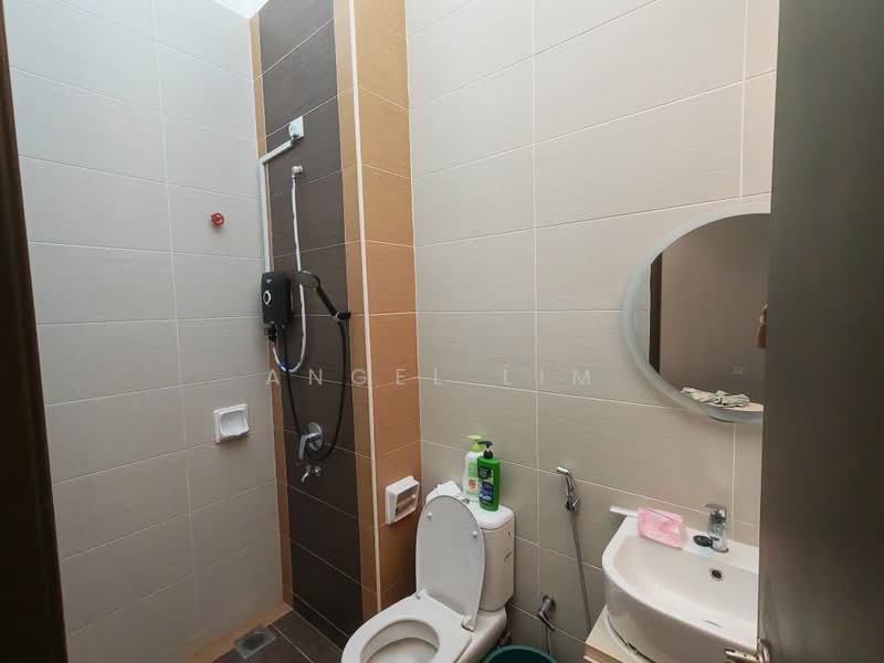 Cluster House for Sale in Johor Bahru (Johor) - Angel Lim - Bathroom - PropertyGuru.com.my