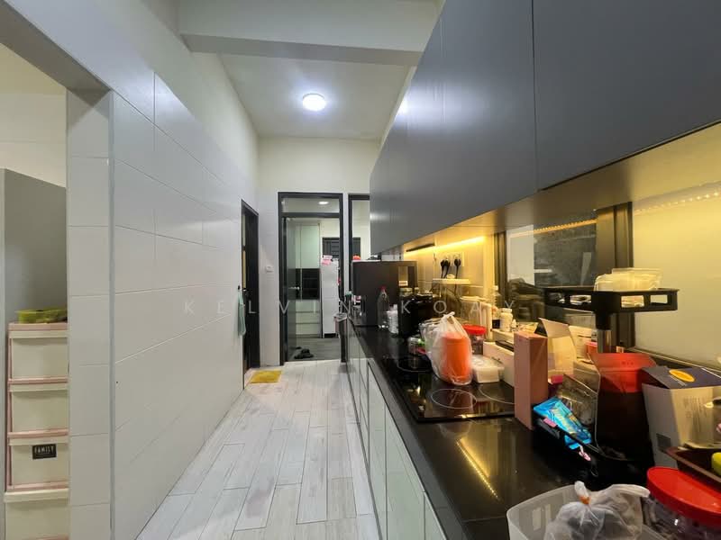 2-storey Terraced House for Sale in Taman Mount Austin (Tebrau) - Kelvin Koay - Kitchen - PropertyGuru.com.my