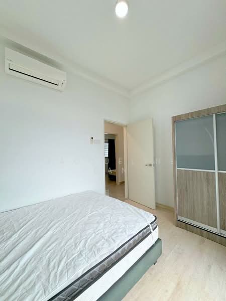 Kondominium untuk Disewa di Parkhill Residence - Jacqueline San - Bedroom - PropertyGuru.com.my