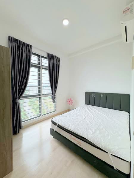 Kondominium untuk Disewa di Parkhill Residence - Jacqueline San - Bedroom - PropertyGuru.com.my