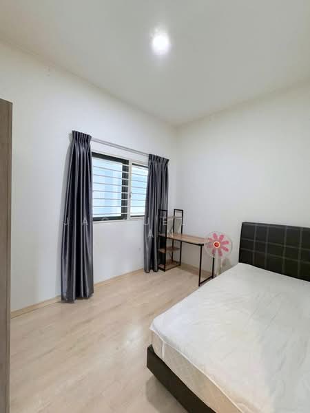 Kondominium untuk Disewa di Parkhill Residence - Jacqueline San - Bedroom - PropertyGuru.com.my