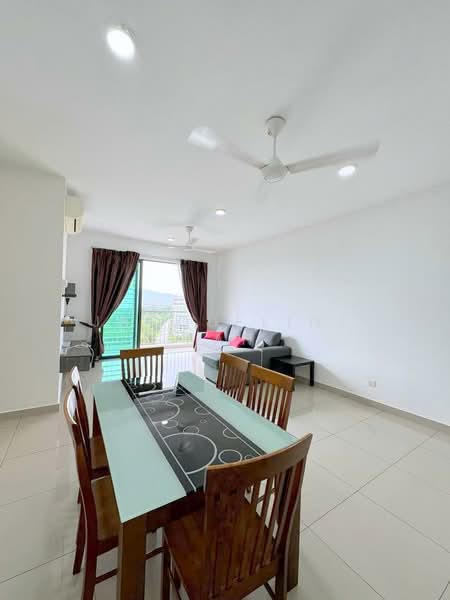 Kondominium untuk Disewa di Parkhill Residence - Jacqueline San - Dining Room - PropertyGuru.com.my