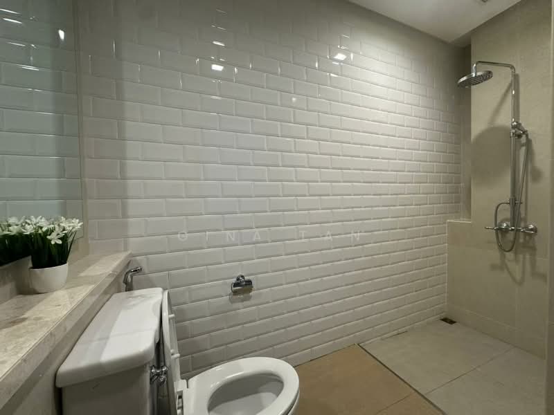 Kondominium untuk Dijual di Quayside Seafront Resort Condominiums - Gina Tan - PropertyGuru.com.my