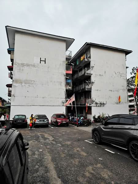 Rumah Flat untuk Dijual di Taman Puchong Perdana - Mohd Khairul Amilin - Exterior - PropertyGuru.com.my