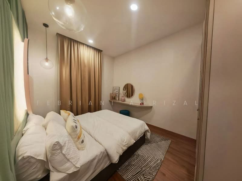Servis Apartment untuk Dijual di Kota Semarak - Padang Residences - Febriani Adrizal - Bedroom - PropertyGuru.com.my