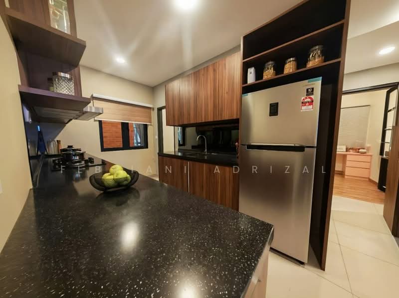 Servis Apartment untuk Dijual di Kota Semarak - Padang Residences - Febriani Adrizal - Kitchen - PropertyGuru.com.my