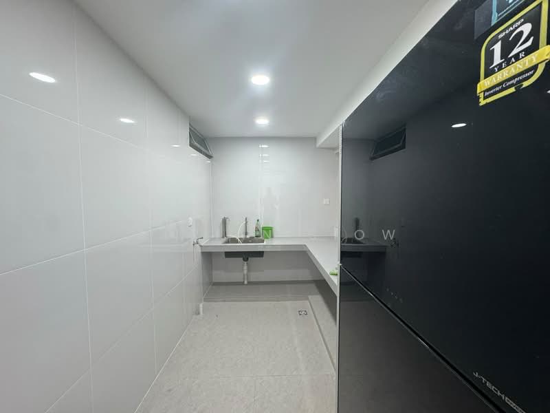 Pangsapuri untuk Disewa di Plaza Sinar Apartment - Adrian Siow - Kitchen - PropertyGuru.com.my