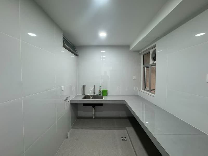 Pangsapuri untuk Disewa di Plaza Sinar Apartment - Adrian Siow - Kitchen - PropertyGuru.com.my
