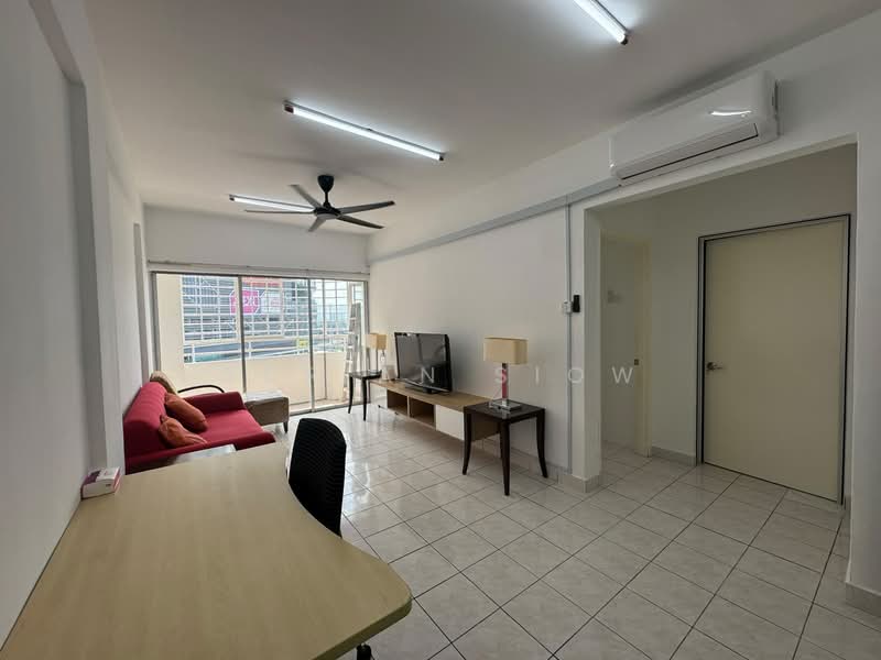 Pangsapuri untuk Disewa di Plaza Sinar Apartment - Adrian Siow - Living Room - PropertyGuru.com.my