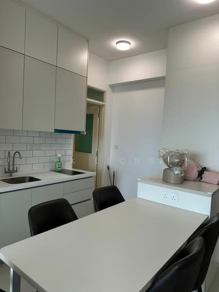 Service Residence for Sale at East Parc @ Manjalara - JK Leong - Kitchen - PropertyGuru.com.my