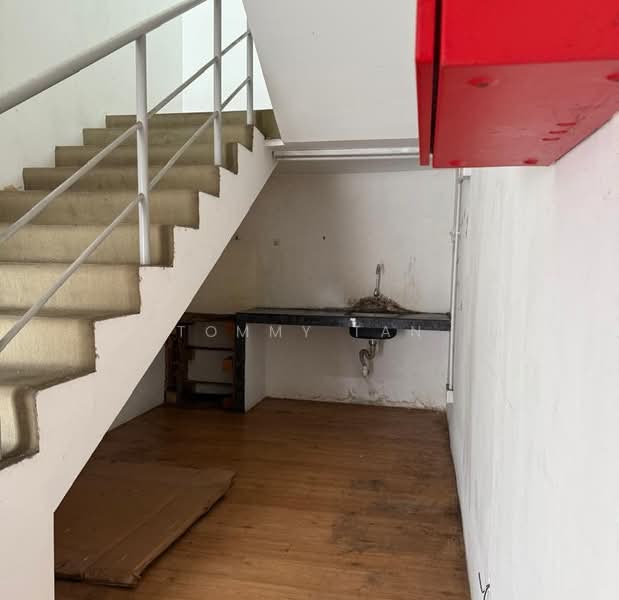 Warehouse for Rent in Bandar Bukit Raja (Klang) - TOMMY TAN - Interior - PropertyGuru.com.my