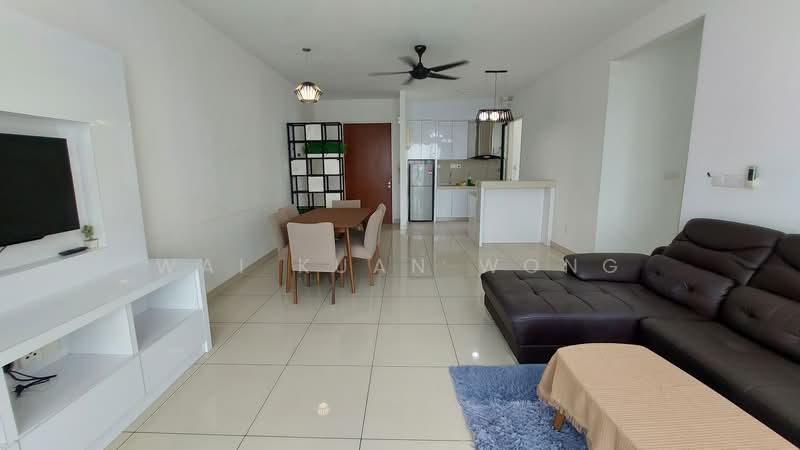 Servis Apartment untuk Dijual di Woodsbury Suites - Wai Kuan Wong - Living Room - PropertyGuru.com.my