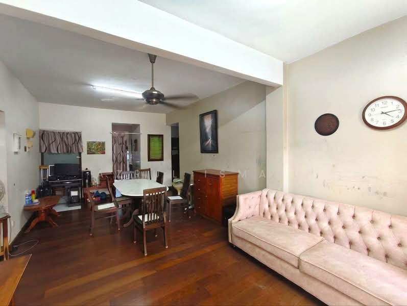 Apartment for Sale at Casa Venicia Apartment - Azrul Ismail - Living Room - PropertyGuru.com.my