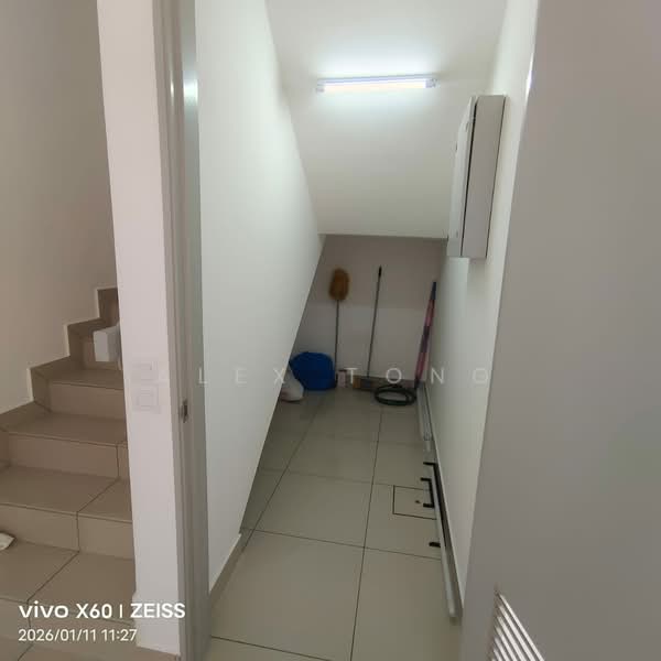 Rumah Teres 2 Tingkat untuk Dijual di Telok Panglima Garang (Selangor) - Alex Tong - PropertyGuru.com.my