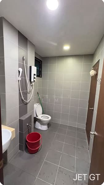 Rumah Teres 2 Tingkat untuk Disewa di Klang (Selangor) - Cassey Lim - Bathroom - PropertyGuru.com.my