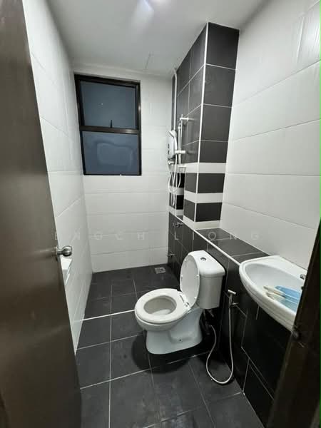 Apartment for Rent at Seri Austin Residence (Pangsapuri Seri Austin) - Enoch Liong - Bathroom - PropertyGuru.com.my