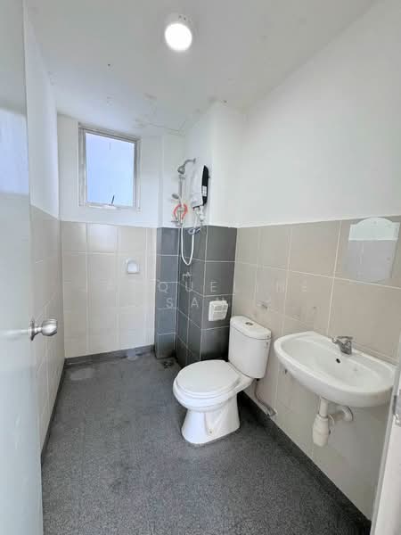 Pangsapuri untuk Disewa di The Residence 1 @ Tiara South - Jacqueline San - Bathroom - PropertyGuru.com.my