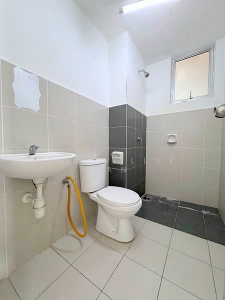 Pangsapuri untuk Disewa di The Residence 1 @ Tiara South - Jacqueline San - Bathroom - PropertyGuru.com.my