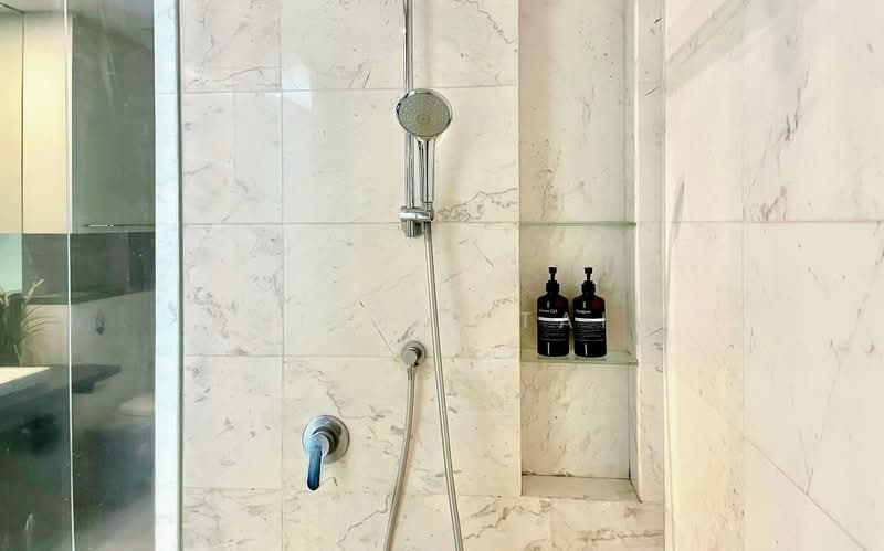 Service Residence for Rent at The Face Suites (Platinum Suites) - Winnie Tai - Bathroom - PropertyGuru.com.my