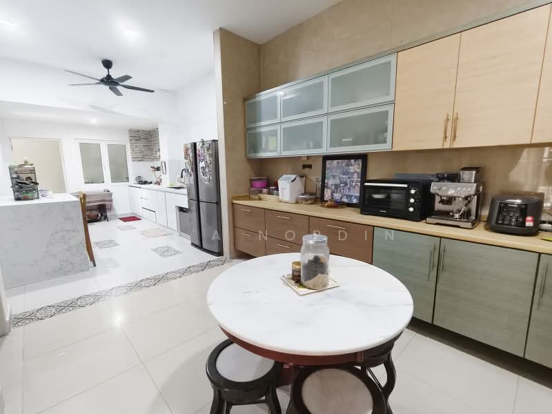Semi-Detached House for Sale in Damansara Legenda (Petaling Jaya) - Sa'a Nordin - PropertyGuru.com.my