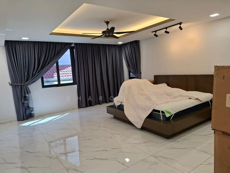 Semi-Detached House for Sale in Taman Pelangi (Johor Bahru) - Sharon Ng - Bedroom - PropertyGuru.com.my