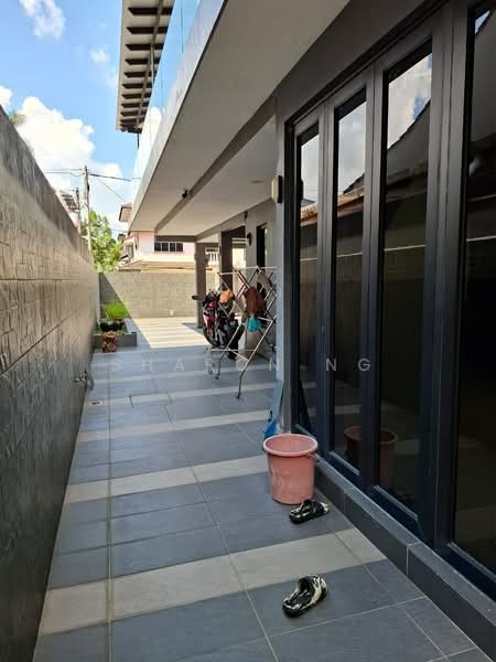 Semi-Detached House for Sale in Taman Pelangi (Johor Bahru) - Sharon Ng - PropertyGuru.com.my