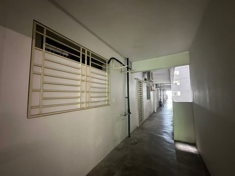 Apartment for Sale at Taman Bukit Erskine - Alex Ho - Corridor - PropertyGuru.com.my