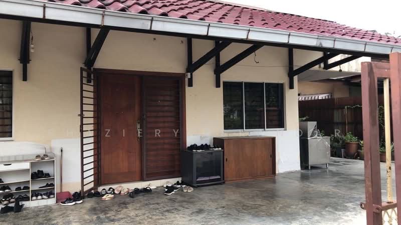 Rumah Teres 3 Tingkat untuk Dijual di Kuala Ampang (Ampang) - Shaziery Iskandar - Exterior - PropertyGuru.com.my