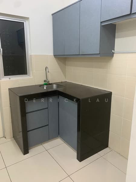 Service Residence for Sale at Maxim Residences - Derrick Lau - Kitchen - PropertyGuru.com.my
